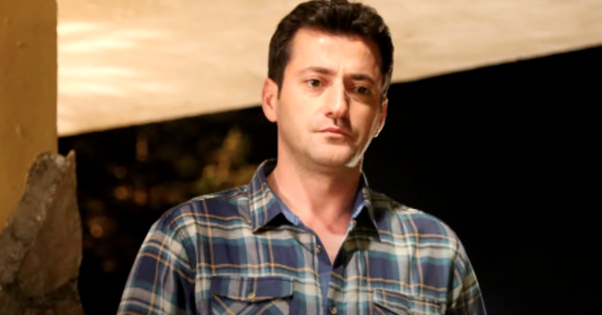 Кадр из сериала Мевляна Джалаладдін Румі Кадр из сериала Мевляна Джалаладдін Румі
